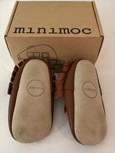 Load image into Gallery viewer, Minimoc Brown Moccasin Size 4
