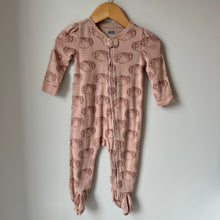 Load image into Gallery viewer, BabyGap Leah Footie 6-9M
