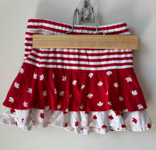 Load image into Gallery viewer, Maple Leaf Skirt Size 4
