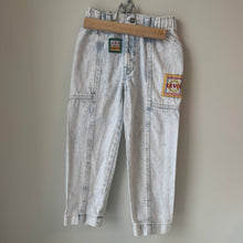 Load image into Gallery viewer, Vintage Little Levis Denim Size 6R
