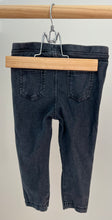 Load image into Gallery viewer, Zara Jeggings 18-24M

