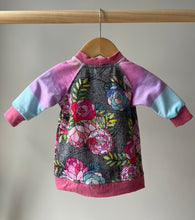 Load image into Gallery viewer, Small Shop Cresent Moon Tunic 3-6M
