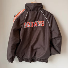 Load image into Gallery viewer, Vintage Reebok Clevland Browns Windbreaker Size 7

