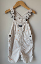 Load image into Gallery viewer, OshKosh Carrot Shortall 5T
