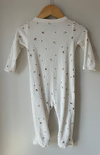 Load image into Gallery viewer, Waffle Woodland Footie 9M
