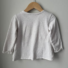 Load image into Gallery viewer, H&amp;M Minnie Ballerina Crewneck 3T
