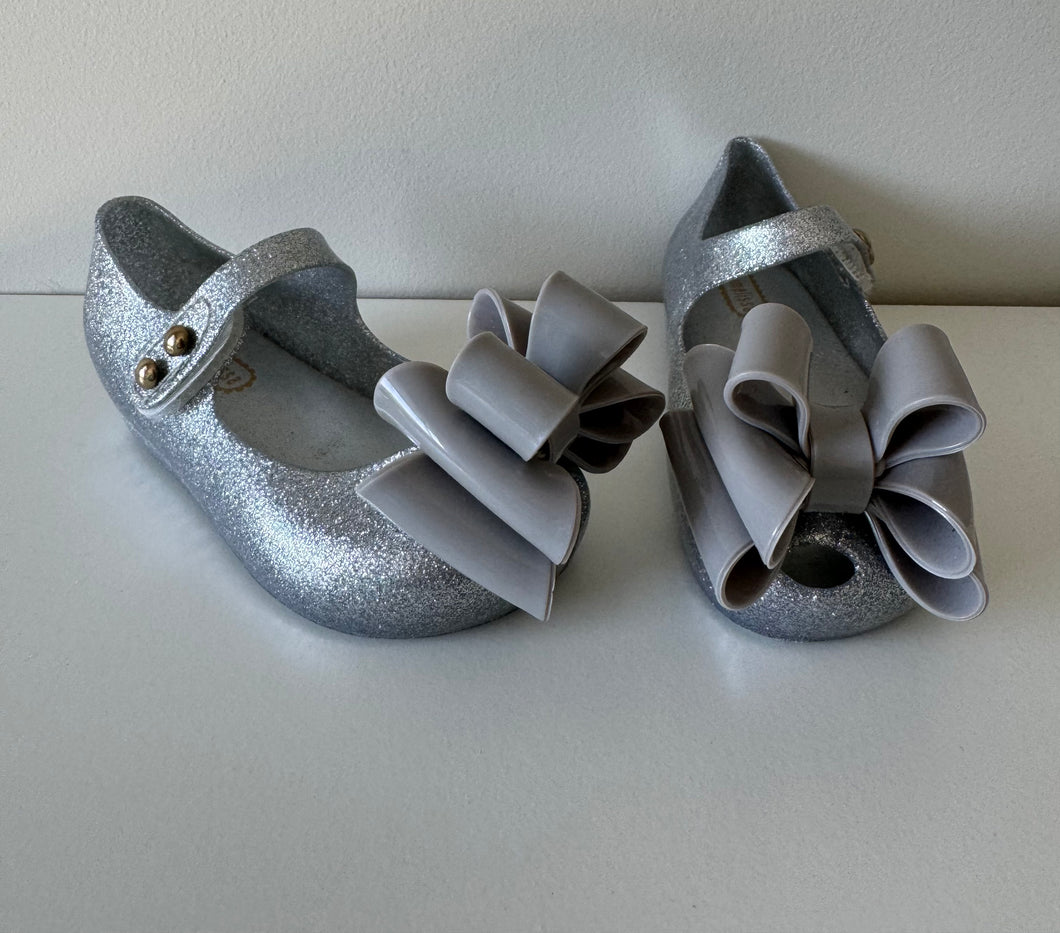 Mini Melissa Sandals Size 6C