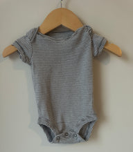 Load image into Gallery viewer, Striped Onesie 3M
