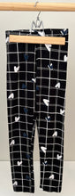 Load image into Gallery viewer, Zara Heart Legging Size 10
