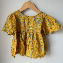 Load image into Gallery viewer, Old Navy Top 3T
