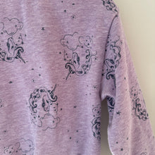 Load image into Gallery viewer, BabyGap Unicorn Crewneck 3 Years
