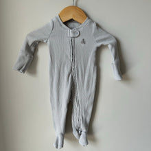 Load image into Gallery viewer, BabyGap Footie NB
