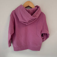 Load image into Gallery viewer, *With Tags* UniQlo Looney Tunes Hoodie 3-4Y
