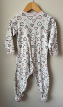 Load image into Gallery viewer, Tuffy Hearts Footie 18M
