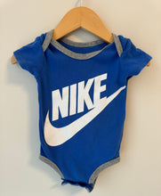 Load image into Gallery viewer, Nike Onesie 6-12M
