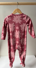 Load image into Gallery viewer, Pink Fleece Floral Footie 2T
