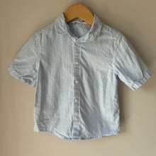 Load image into Gallery viewer, H&amp;M Striped Button Up 2-3Y
