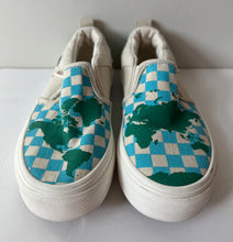 Load image into Gallery viewer, Vans World Laceless Sneakers 12Y
