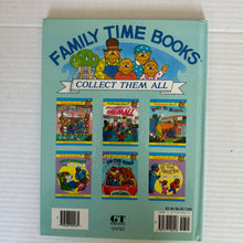 Load image into Gallery viewer, Vintage The Berenstain Bears Back to School
