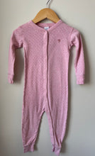 Load image into Gallery viewer, Old Navy Pointelle Footie 18-24M

