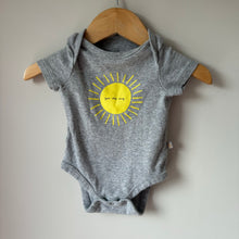 Load image into Gallery viewer, BabyGap Sun Onesie 0-3M
