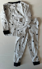 Load image into Gallery viewer, Bloomies Star PJ Set 9-12M
