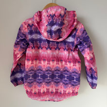 Load image into Gallery viewer, The North Face Tailout Raincoat 3T
