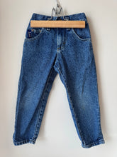 Load image into Gallery viewer, Vintage Lee Jeans Size 5
