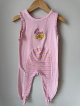 Load image into Gallery viewer, Vintage Winnie The Pooh Romper 6-12M

