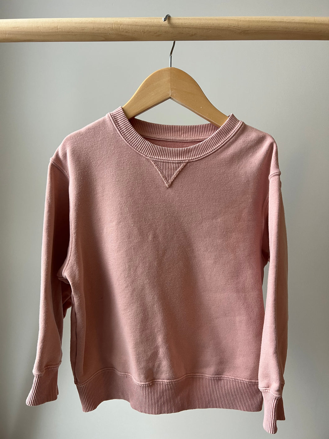 Neutral Pink Crewneck Size 7/8