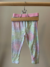 Load image into Gallery viewer, Baby Yoda Leggings 2T
