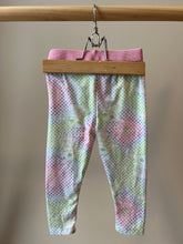 Load image into Gallery viewer, Baby Yoda Leggings 2T
