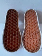 Load image into Gallery viewer, Vans Velcro Sneakers 6C

