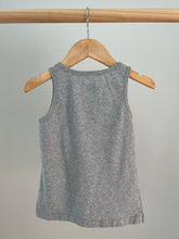 Load image into Gallery viewer, BabyGap Pocket Tank 4Y
