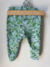 Load image into Gallery viewer, Zara Lime Pant 9-12M
