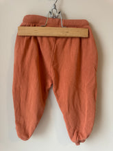 Load image into Gallery viewer, Zara Sweats 18-24M
