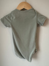 Load image into Gallery viewer, Hema Onesie 18-24M
