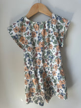 Load image into Gallery viewer, Joe Fresh Floral Romper Size 5

