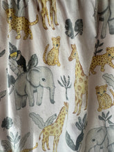 Load image into Gallery viewer, H&amp;M Jungle Romper 9-12M
