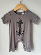 Load image into Gallery viewer, Shorttees Romper 0-3M
