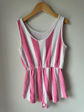 Load image into Gallery viewer, Zara Terry Romper Size 8
