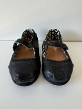 Load image into Gallery viewer, Toms Sparkly Sandals Size 6
