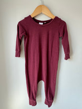 Load image into Gallery viewer, Everlee Baby Romper 12-18M
