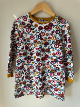 Load image into Gallery viewer, M&amp;S Floral Dress 5-6Y
