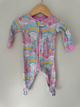 Load image into Gallery viewer, Castle Footie 0-3M
