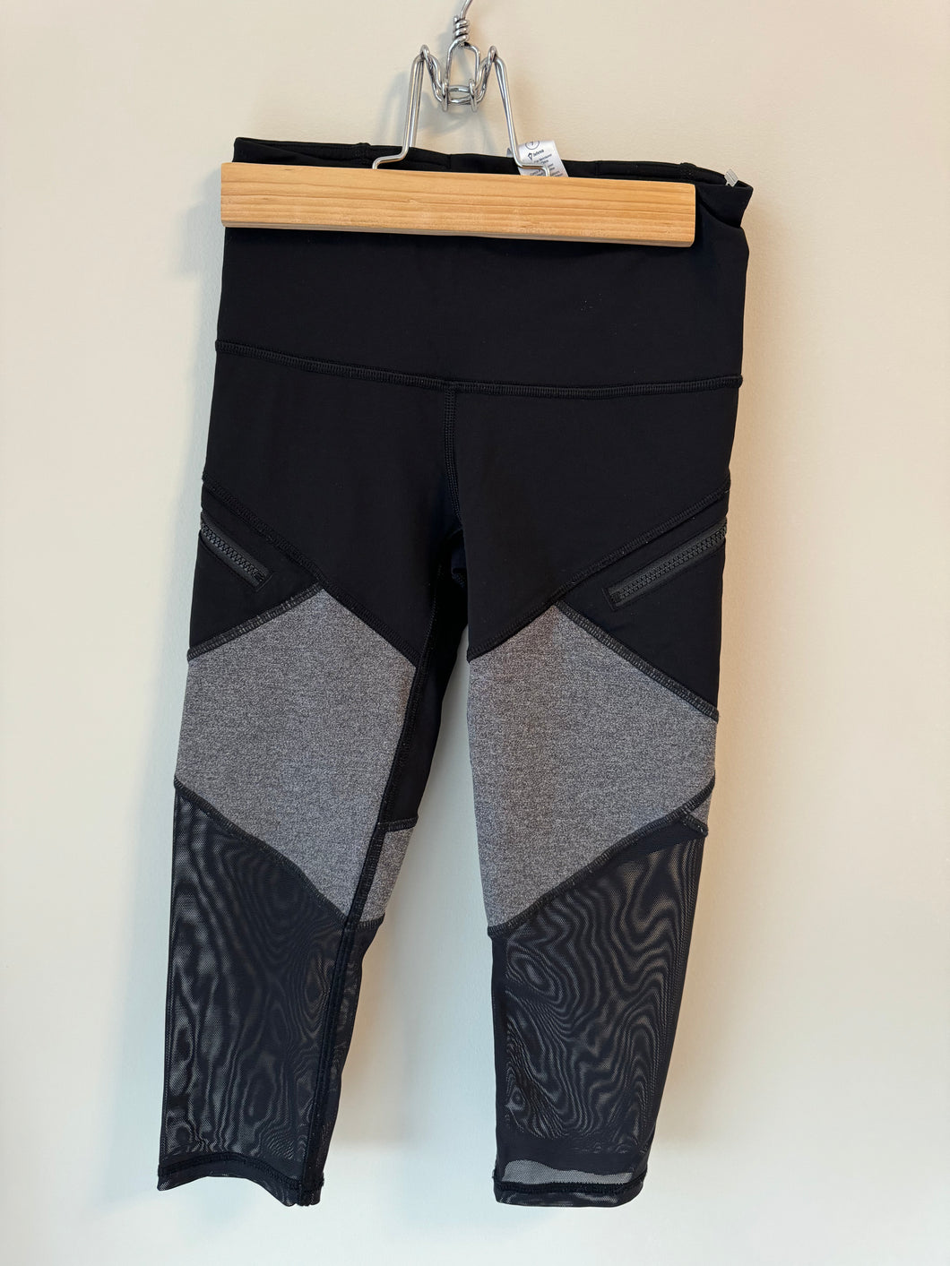 Ivivva Cropped Legging Size 7