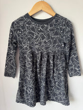 Load image into Gallery viewer, Old Navy Ghost Dress 4T
