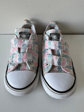 Load image into Gallery viewer, Seahorse Velcro Converse Size 8C
