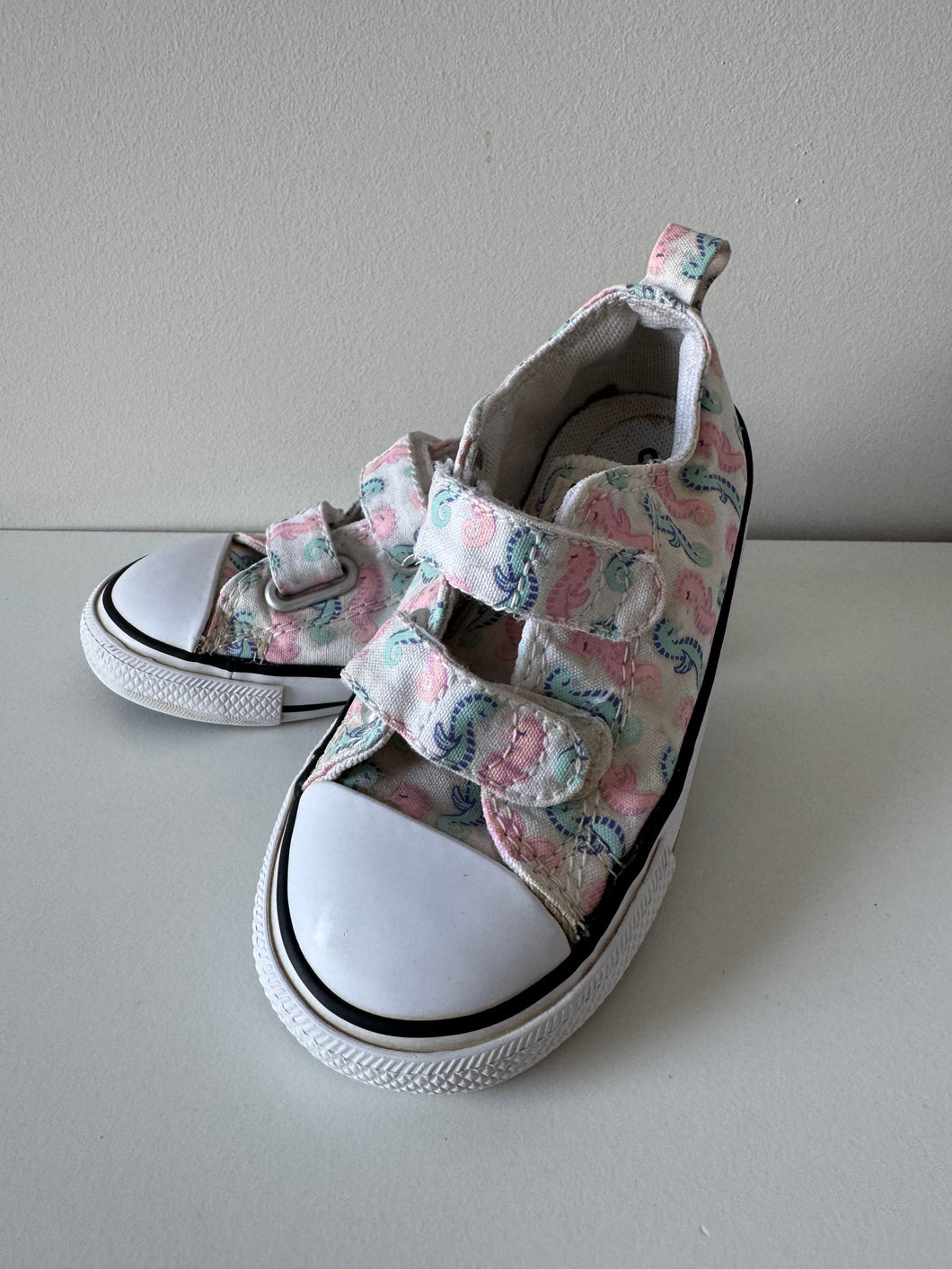 Seahorse Velcro Converse Size 8C