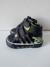 Load image into Gallery viewer, Adidas x Toy Story Buzz Shoes Size 4K
